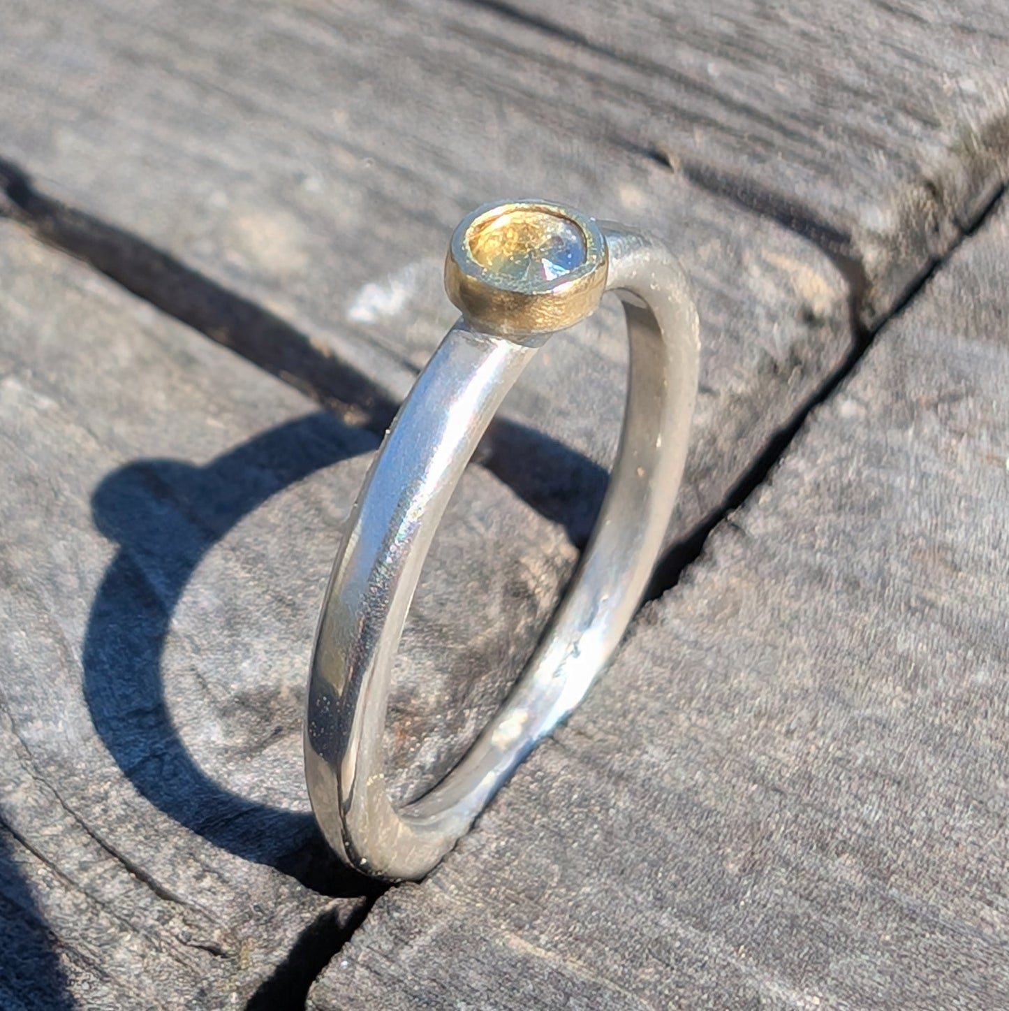 Montana Sapphire Mixed Metals Ring - Round Yellow Size 5.25