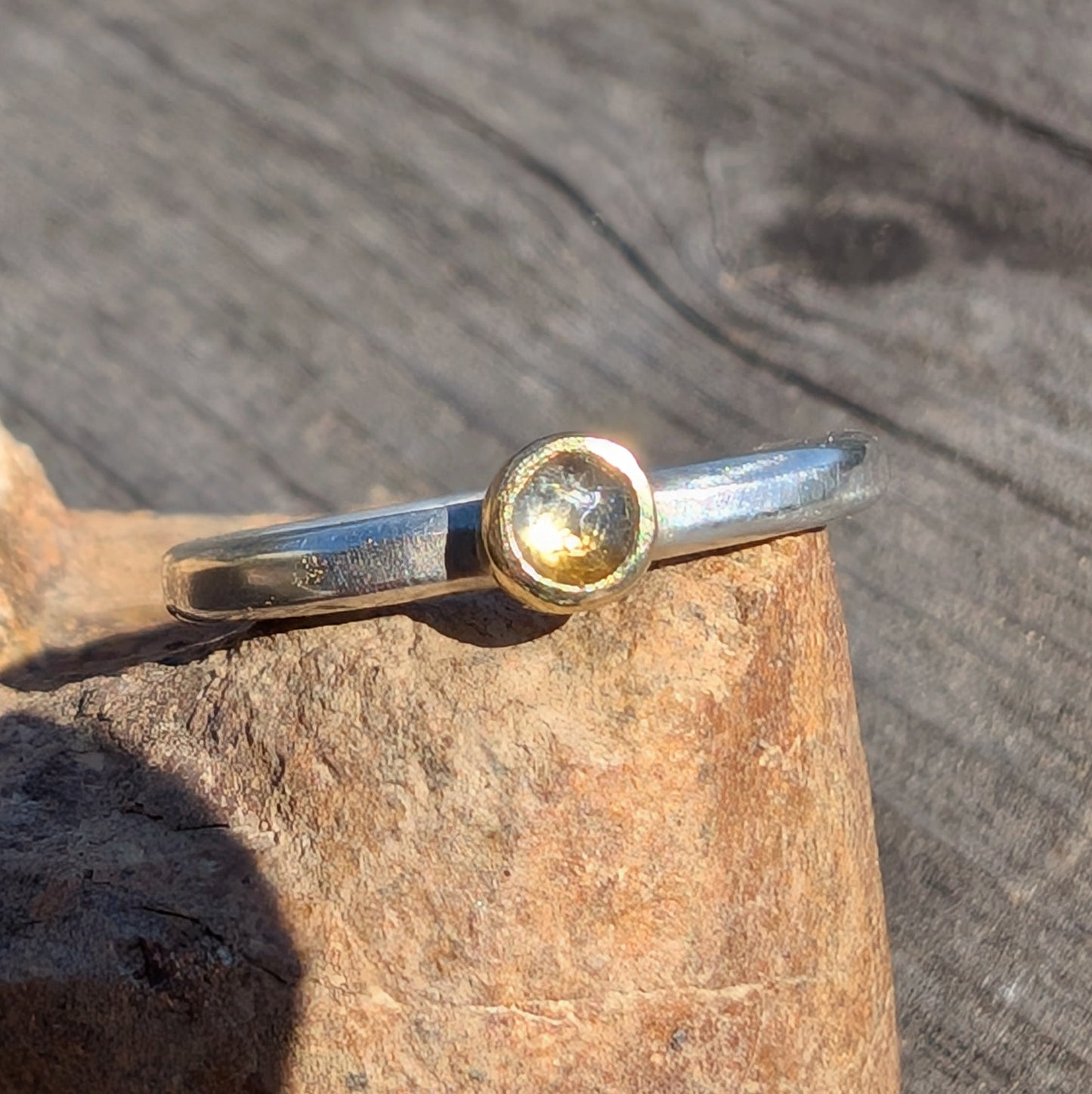 Montana Sapphire Mixed Metals Ring - Round Yellow Size 5.25