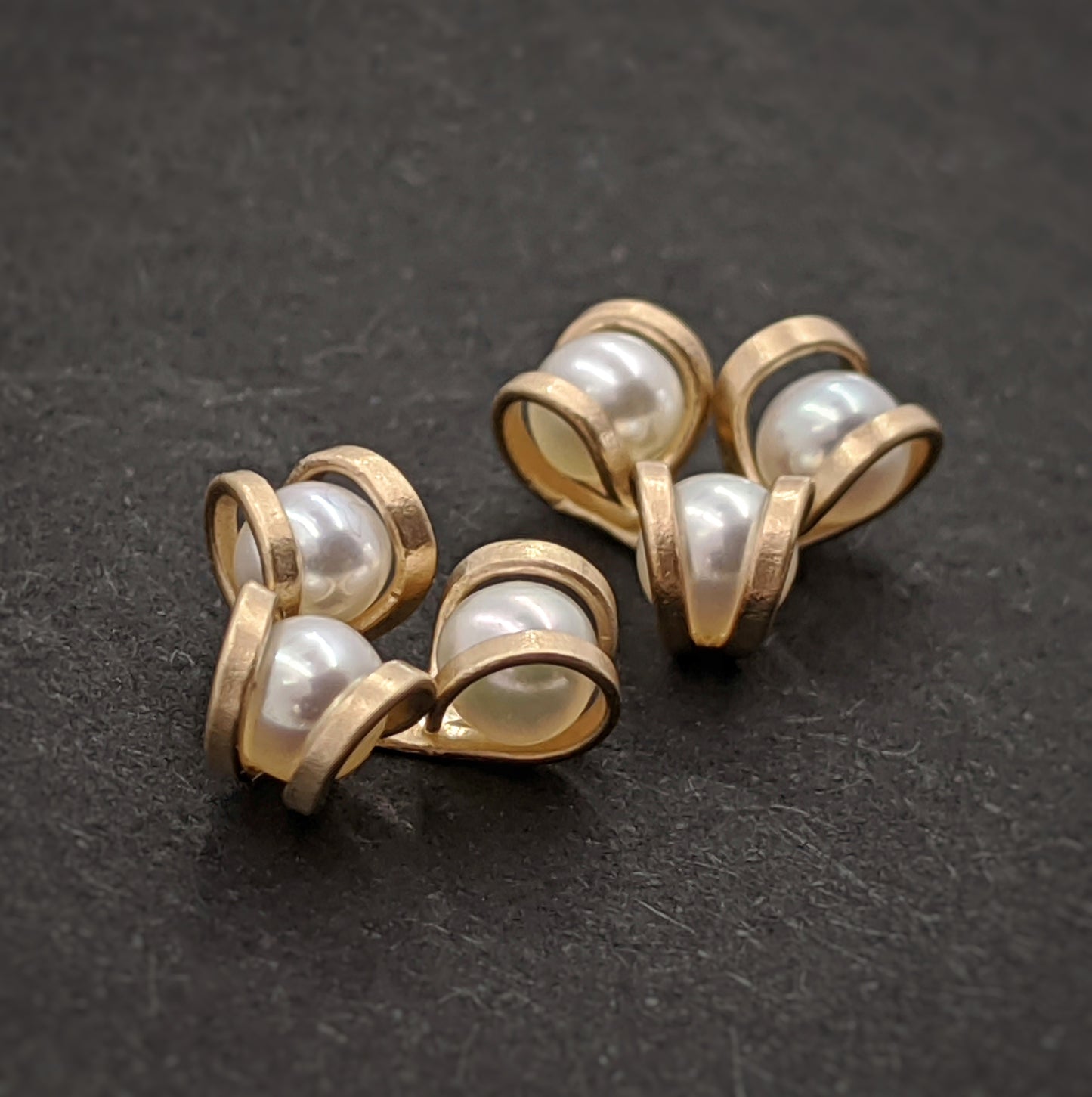 Aster Post Earrings - Gold